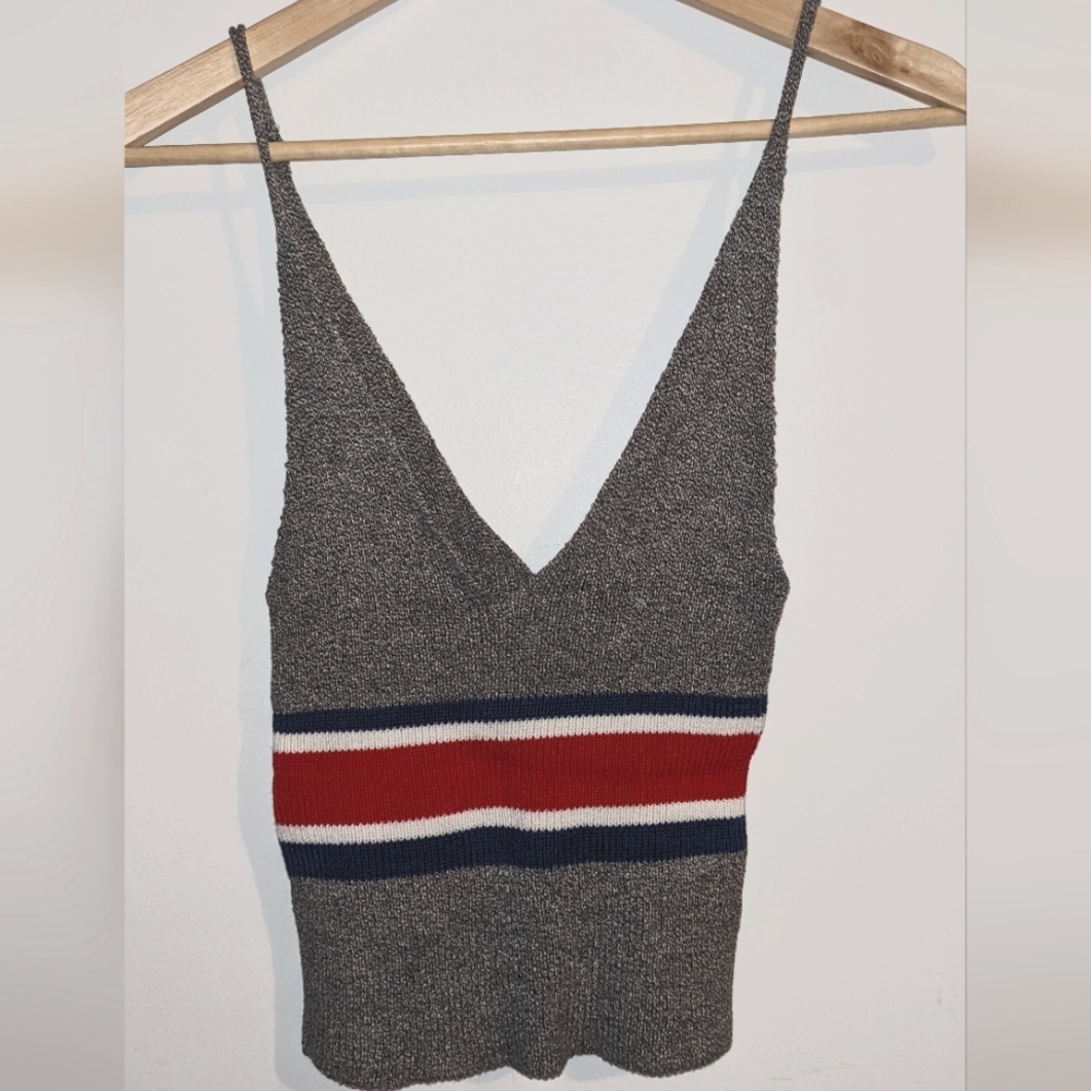 Subdued V neck sweater
